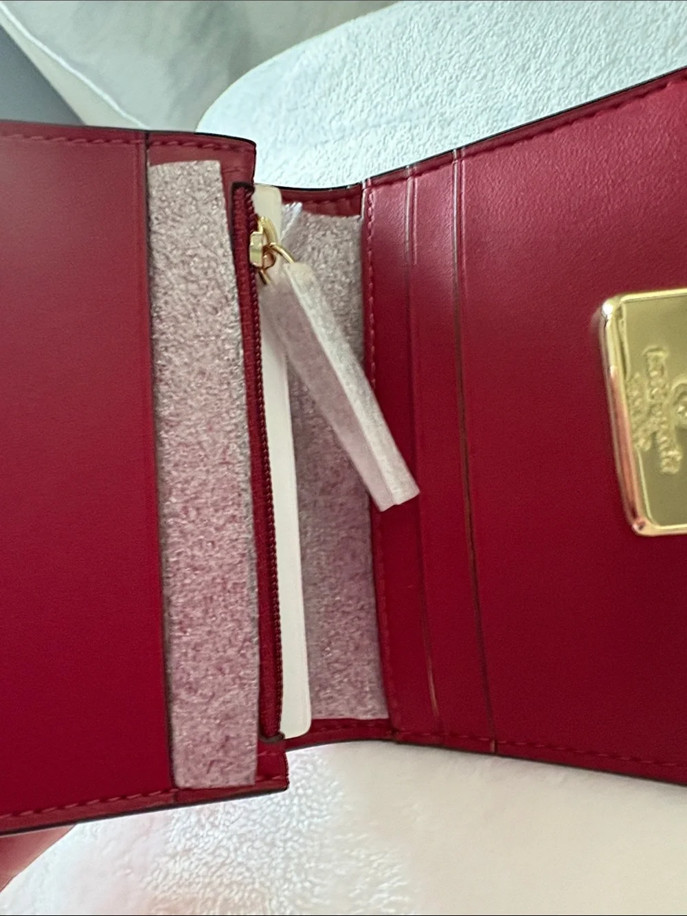 Kate Spade Wallet - Picture 9 of 11